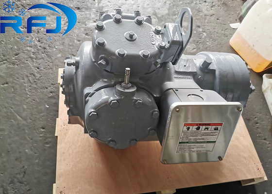 खरीदें 25HP कैरियर चिलर कंप्रेसर सेमी हर्मेटिक कंप्रेसर 06EM475 9.0L ऑयल चार्ज 400V 50Hz online manufacture