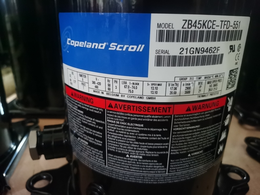 3 फेज कोपलैंड रेफ्रिजरेशन कंप्रेसर 12HP 121000BTU ZP143KCE-TFD ब्लैक कलर