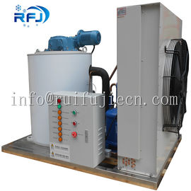 औद्योगिक परत बर्फ मशीन 3 टन 380V / 50 हर्ट्ज बॉक / बिट्ज़र / कोपलैंड कंप्रेसर